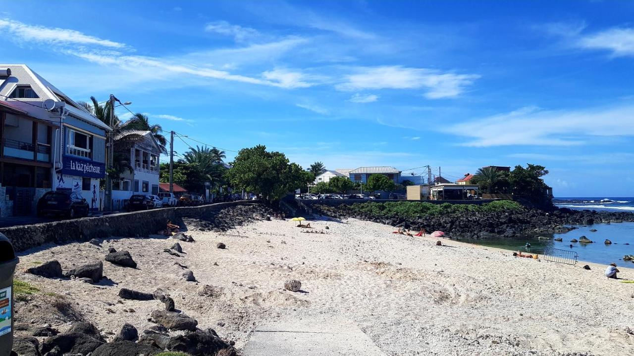 Le Victoria, Vue Mer Et Montagne Saint Pierre Exterior foto